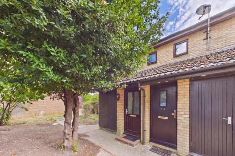 Marefield, Lower Earley, Berkshire, RG6