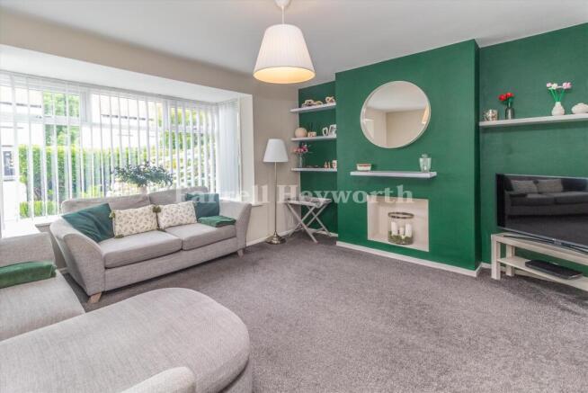 Lounge image 3