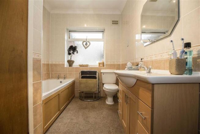 Ground Floor Bathroom