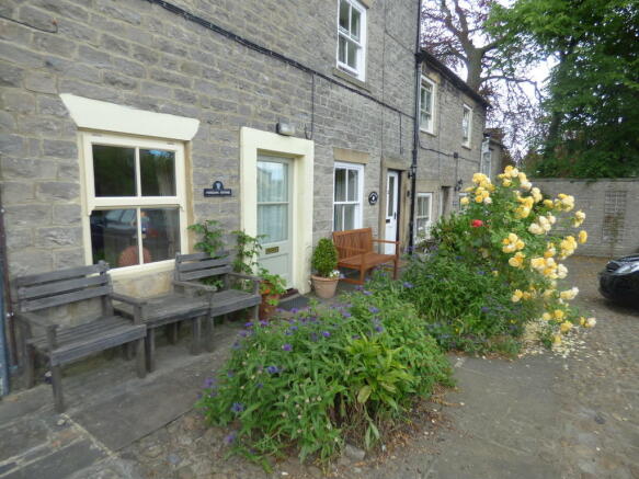 Photo 12