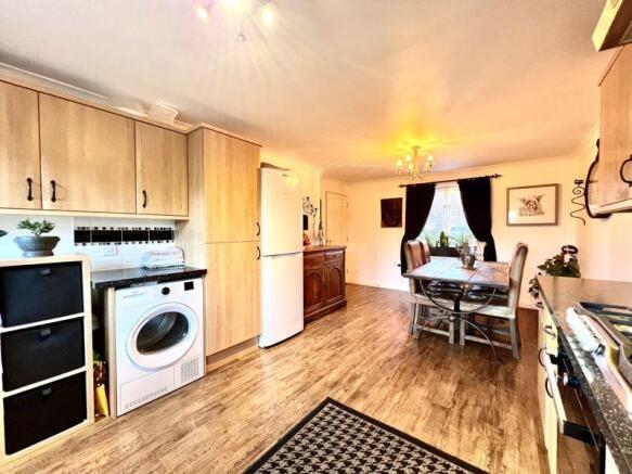 Dining Kitchen