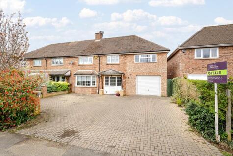 St. Johns Crescent, Stansted, Essex, CM24