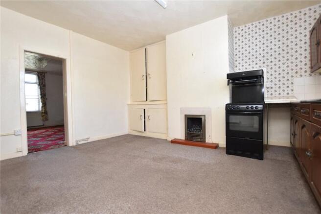 3 bed Terraced for sale Image 8