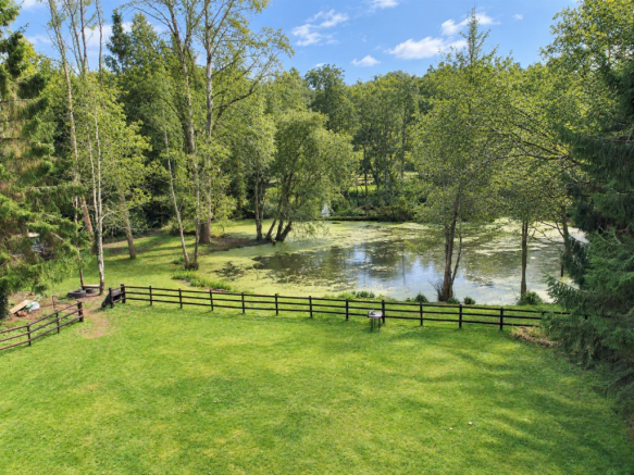 Gardens/Pond