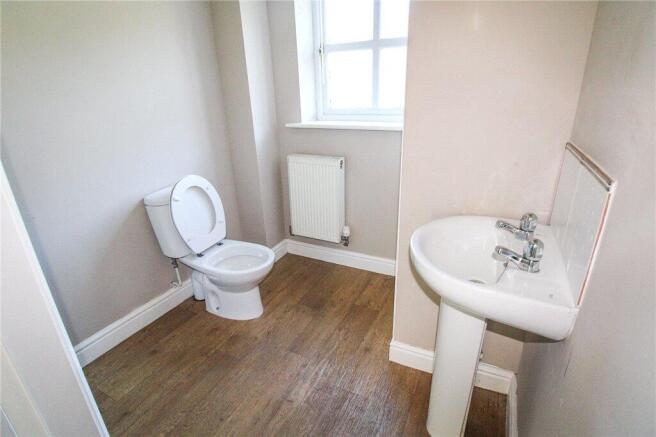 3 bed Terraced for sale Image 8
