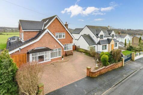 Dunstarn Gardens, Leeds, West Yorkshire, LS16