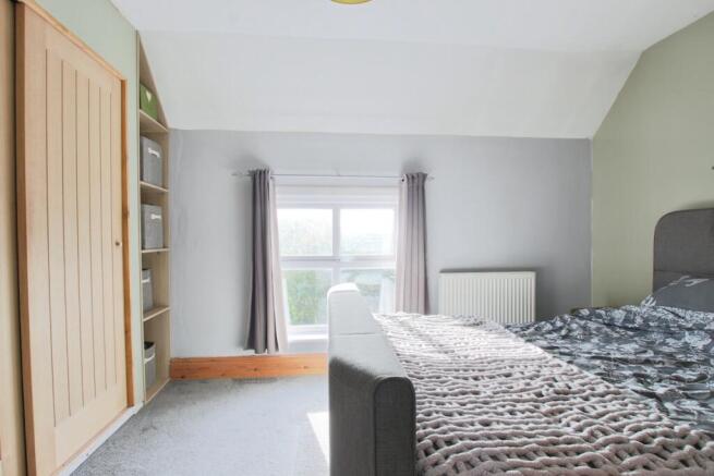 2 bed Terraced for sale Image 9