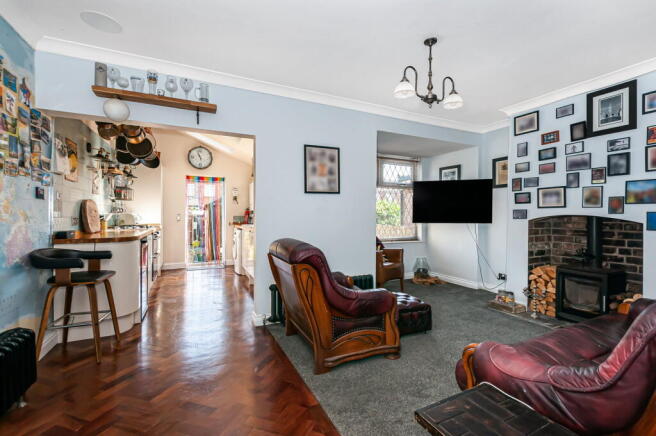 3 bed Terraced for sale Image 3