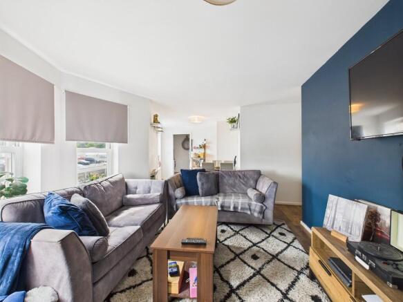 CAM01835G0-PR0235...