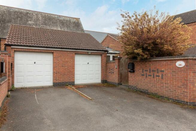 Single Garage