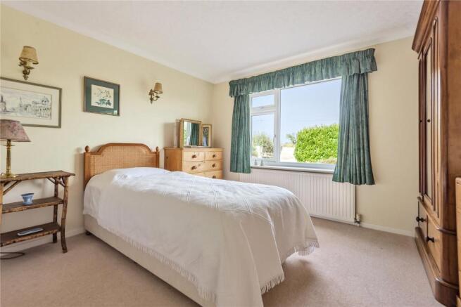 2nd Bedroom
