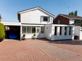 19, Brook End Close, Henley-in-arden B95 5JE