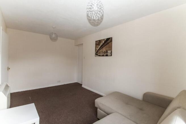 1 bed Flat for sale Image 4