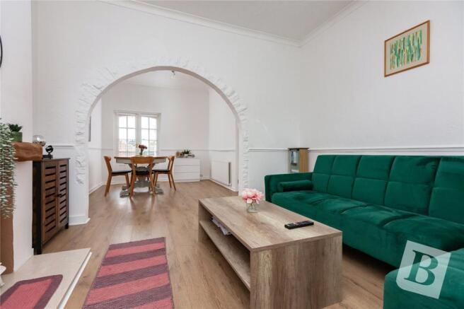 Living / Dining Area