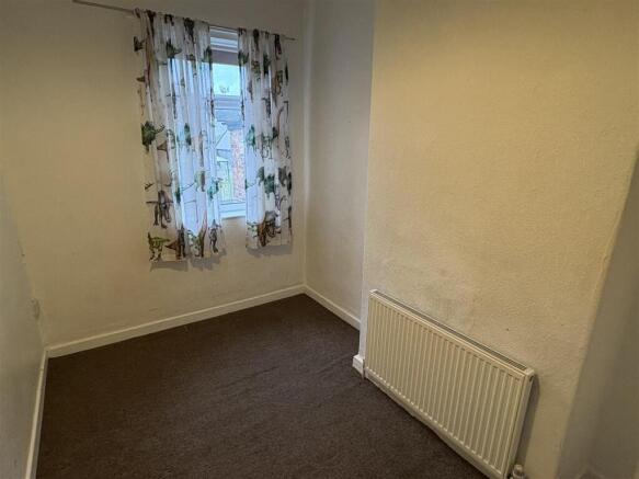 2 bed Terraced for sale Image 5