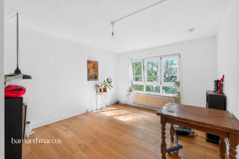 Binfield Road, London
