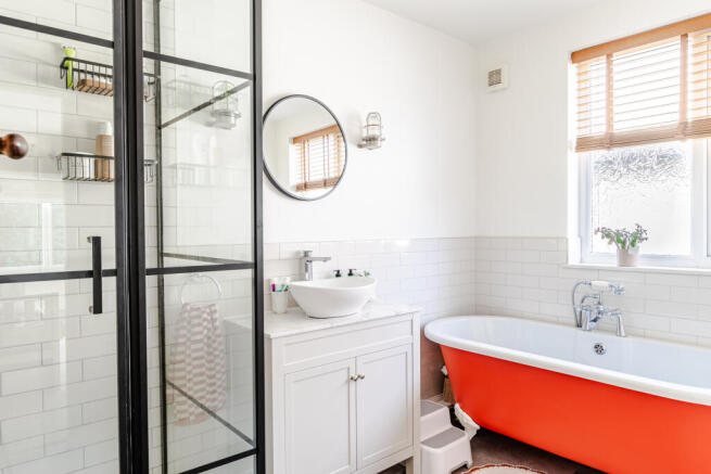 bathroom1