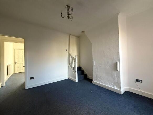 processed-C669DAA...