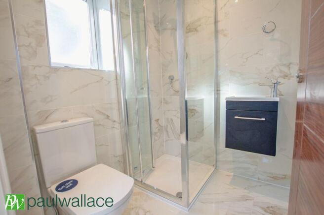 En-Suite Shower