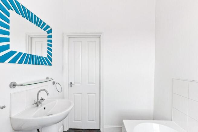 1 bed Terraced for sale Image 12