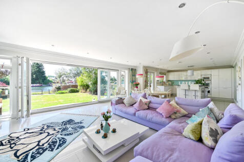 Donkey Lane, Bourne End, SL8