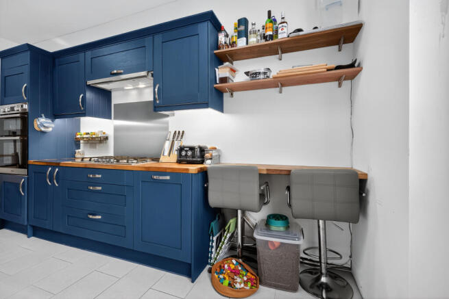 6 bed Terraced for sale Image 8