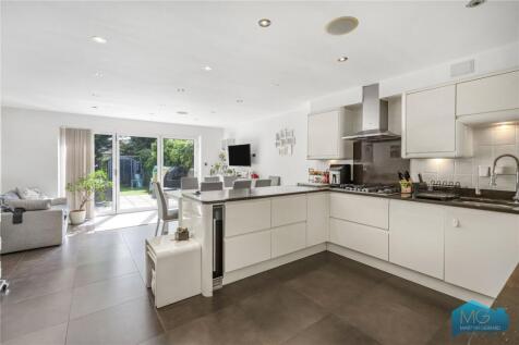 Grenville Place, Mill Hill, London, NW7