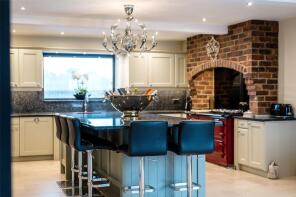 Mill Farm, Weeton Road, Poulton-le-fylde FY6 8NQ