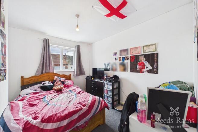 3 bed Semi-Detached to rent Image 7