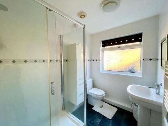 2 bed Detached Bungalow for sale Image 5