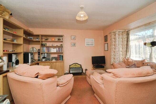 Deanscourt Avenue, Swinton, Manchester, Greater Manchester, M27 photo 4
