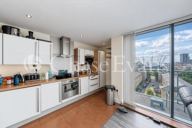 Proton Tower, Blackwall Way, Poplar, London, E14 photo 4