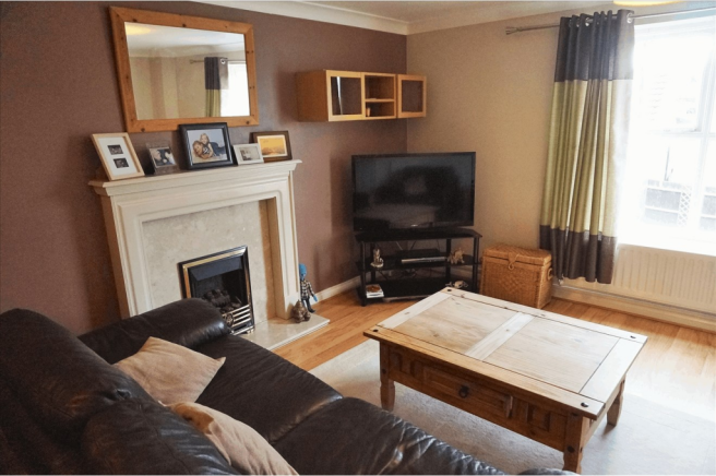 Lounge/Dining Room