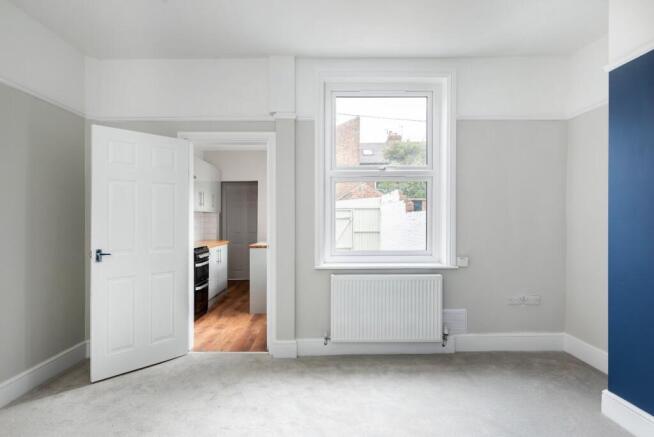 3 bed Terraced for sale Image 3