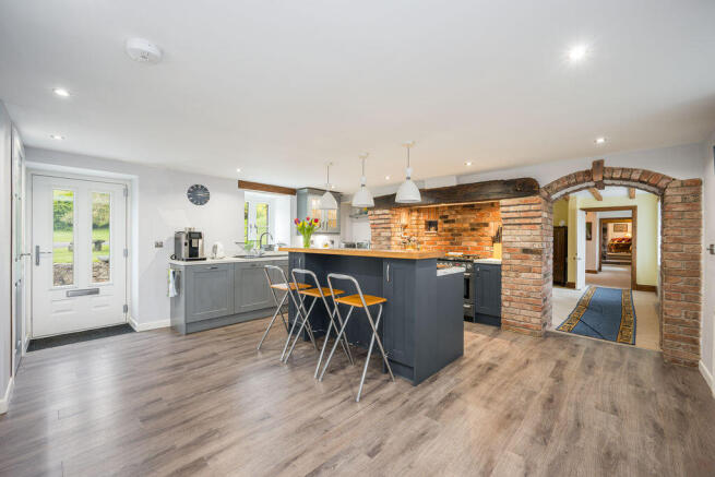 Kitchen/Breakfast Room