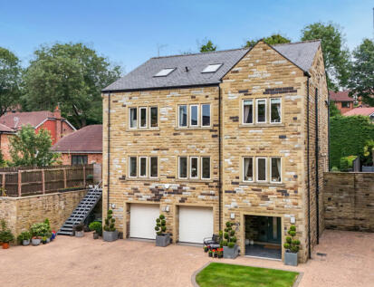 College Gardens, Bingley, West Yorkshire, BD16
