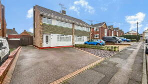 26, Pembury Way, Rainham, Gillingham ME8 7DL