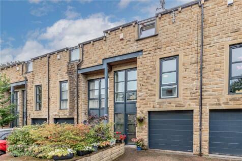 Tamewater Court, Dobcross, Saddleworth, OL3