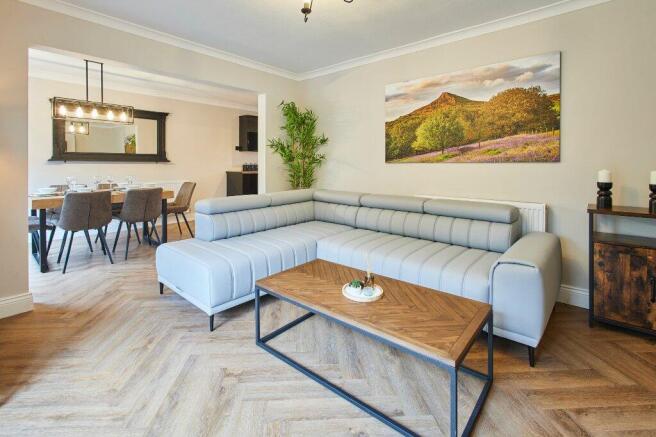 3 bed Terraced for sale Image 7