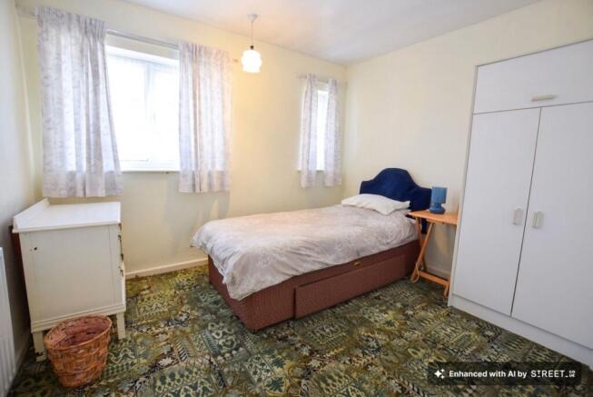 3 bed Terraced for sale Image 8