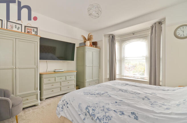 Bedroom 1.JPG
