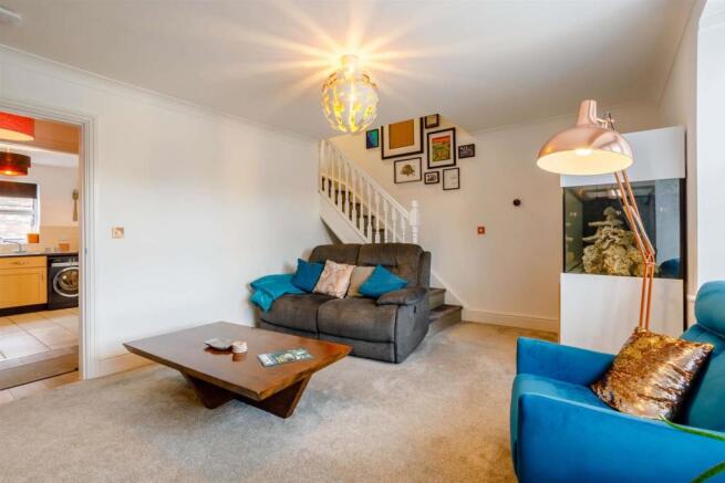 8476080-interior01-800.jpg