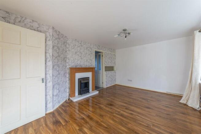 56 Greenmeadow Way-7.jpg