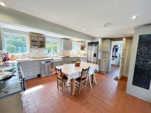 Kitchen/Breakfast