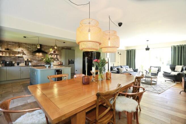 Kitchen Diner Lounge