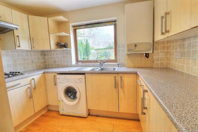 Kitchen: