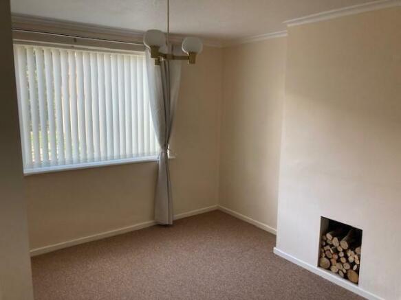 LOUNGE3.jpg
