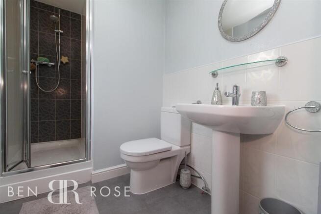 Master Ensuite