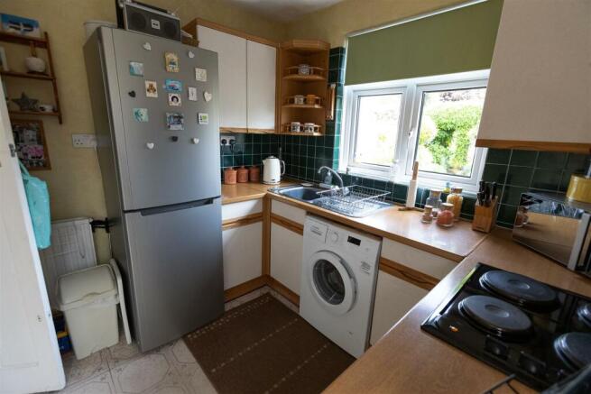Photo 11