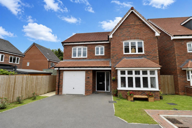 4 bed Detached for sale in pocklington